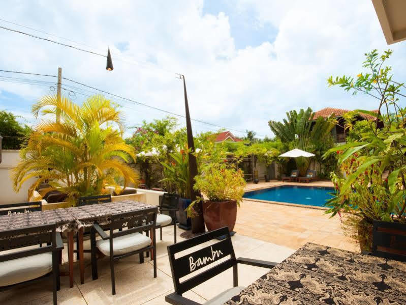 Bambu Hotel Battambang Exterior foto