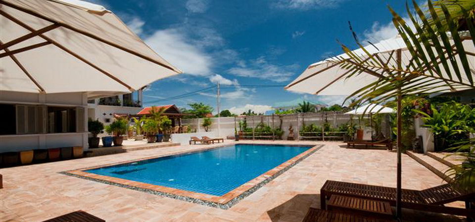 Bambu Hotel Battambang Exterior foto